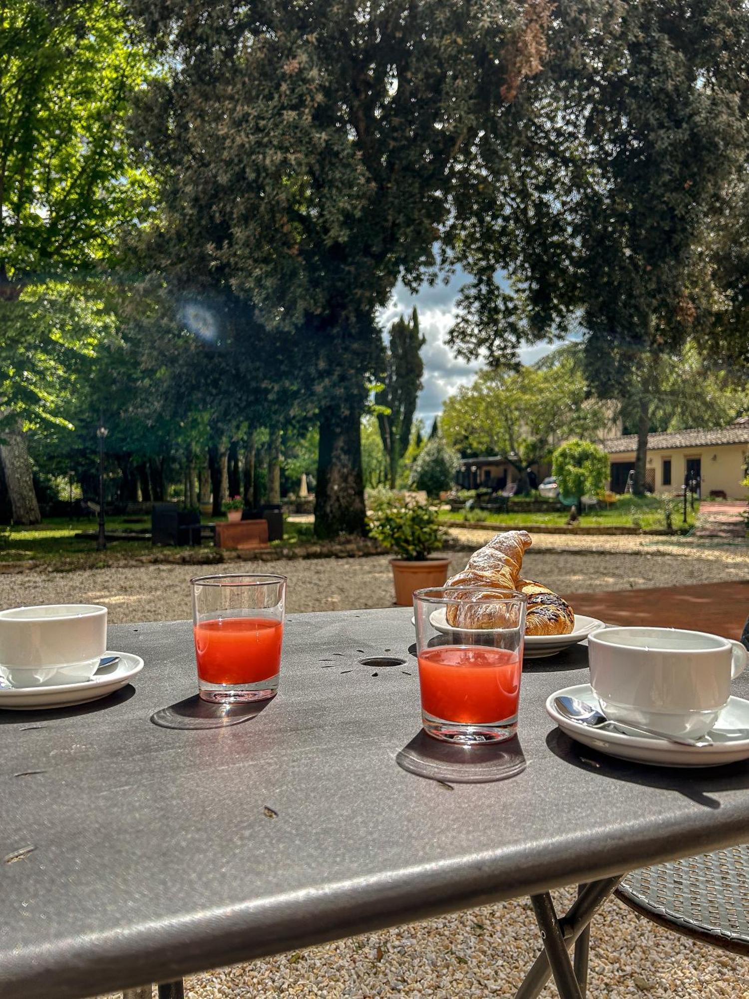 Villa Mucellena Casole dʼElsa Εξωτερικό φωτογραφία